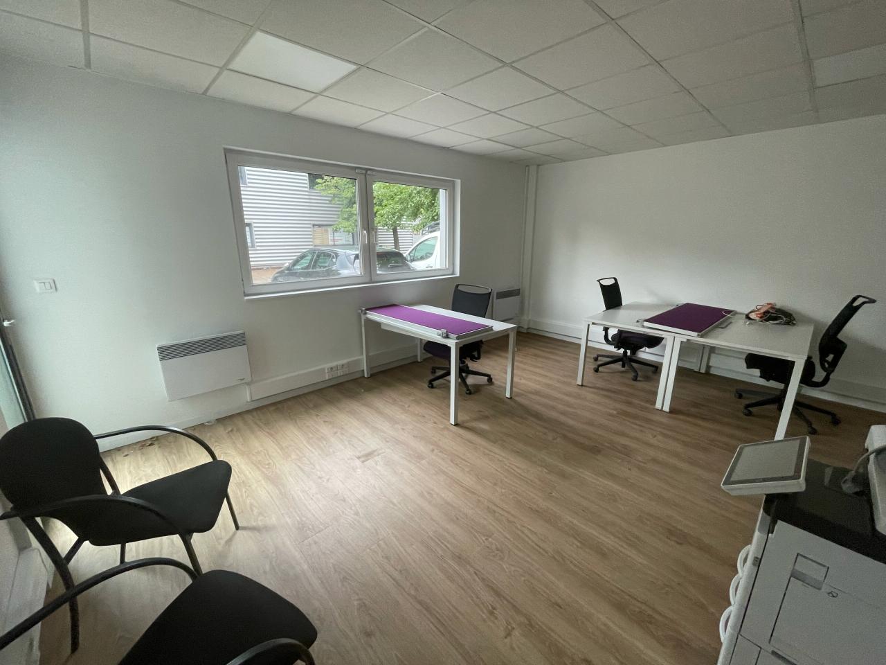 Local d'activité Décines-Charpieu 1256m² Location local d'activité Décines-Charpieu Rhône OLACT2424547 5